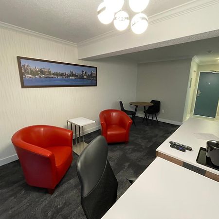 The Vic, Ascend Hotel Collection Victoria Buitenkant foto