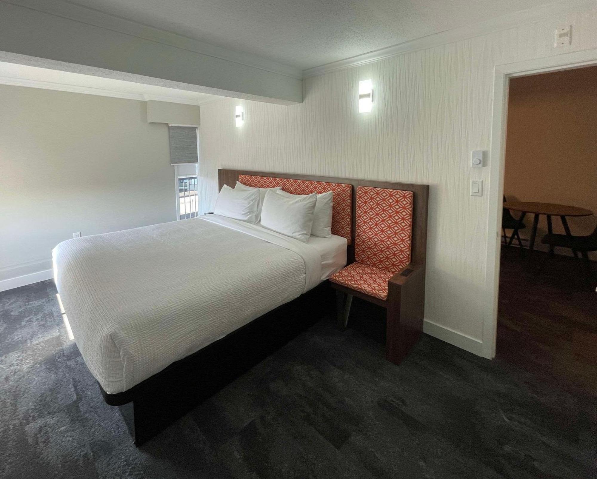 The Vic, Ascend Hotel Collection Victoria Buitenkant foto